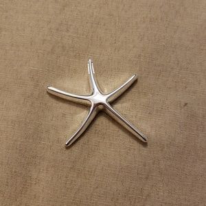 Sterling silver 925 starfish pendant.